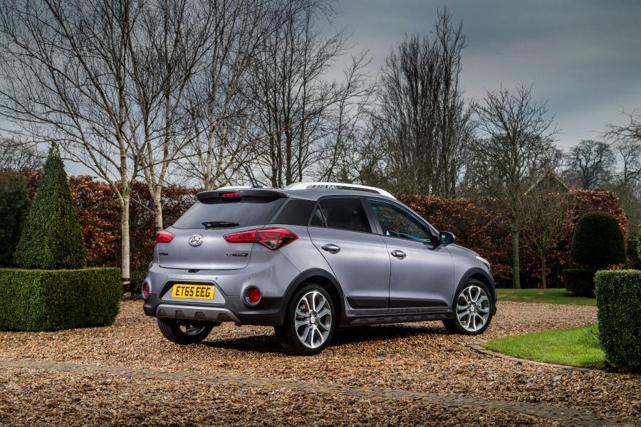  Hyundai i20 Active 2016 года  (UK) (фото 18 из 20)